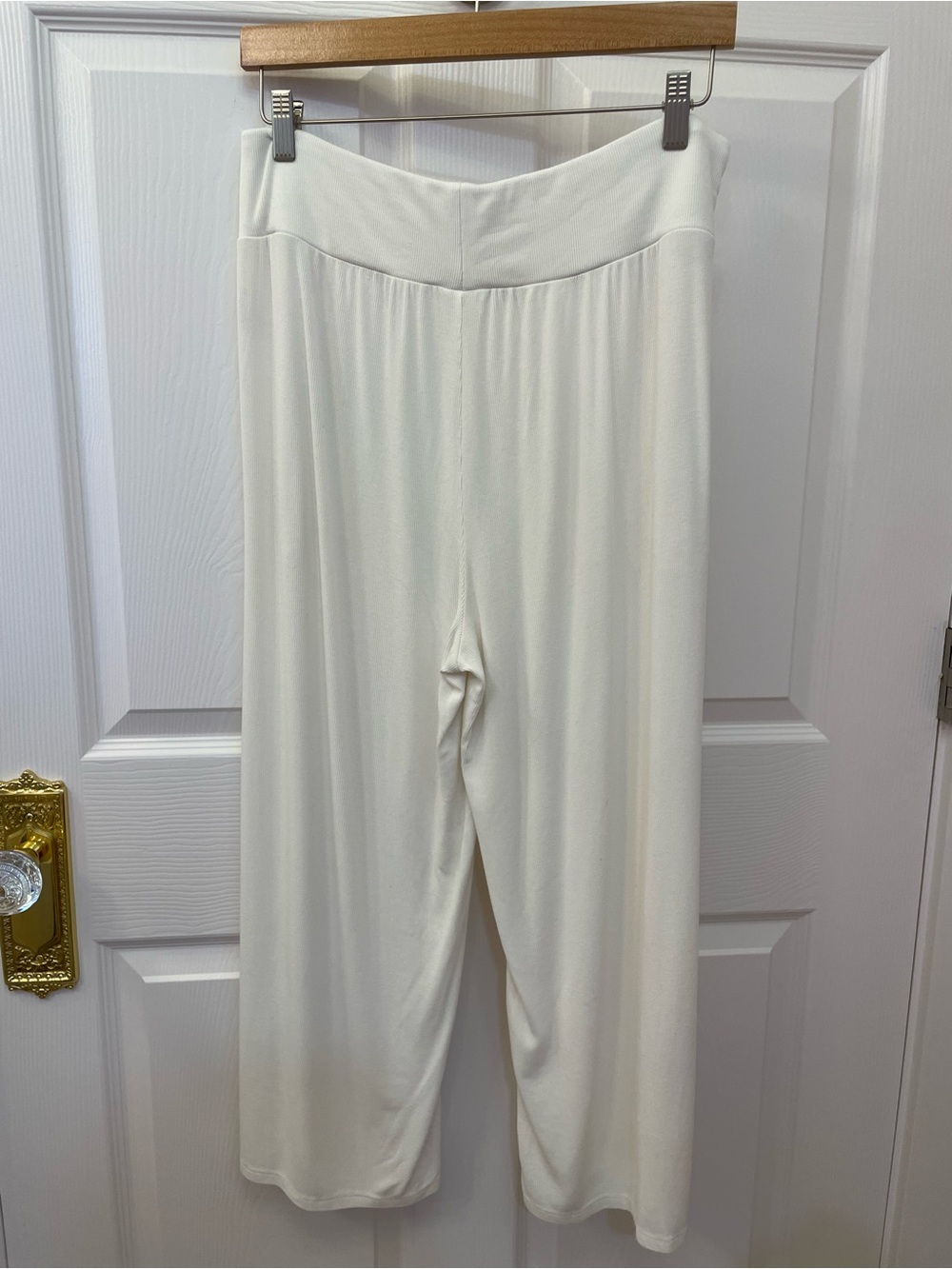 Cozy Earth Ribbed Bamboo Wide-Leg Cropped Pants in Ivory